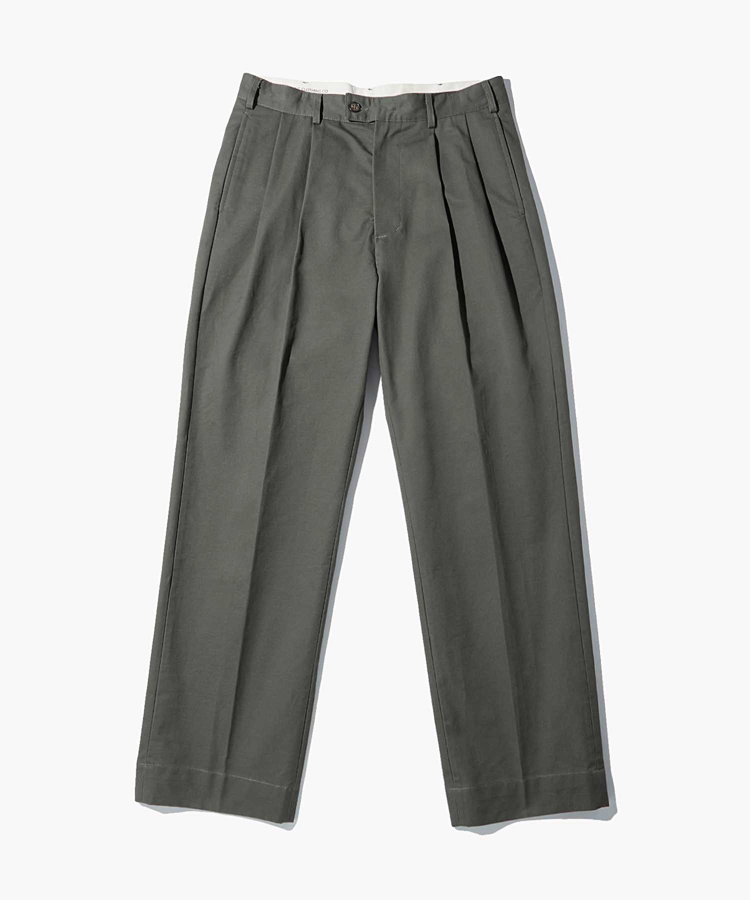 WIDE TWO TUCK CHINO PANTS_D.GREEN